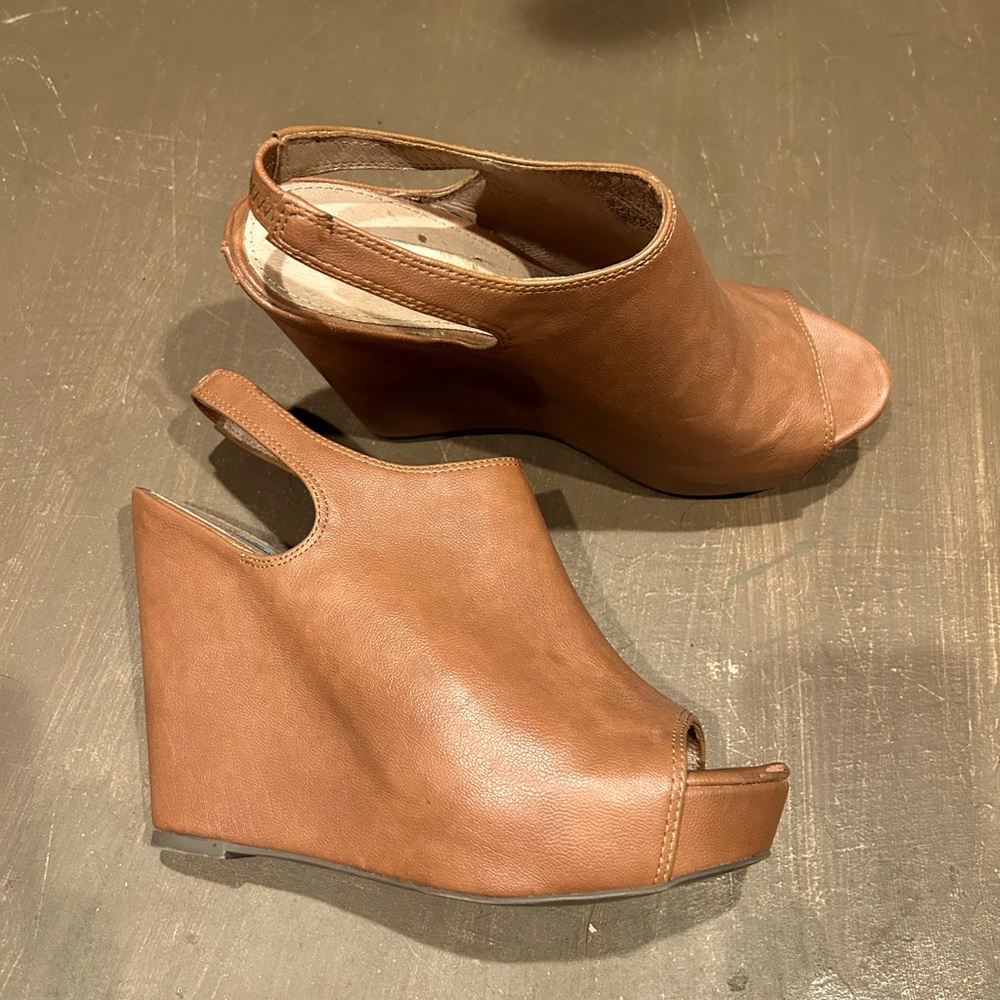 Steve Madden wedges